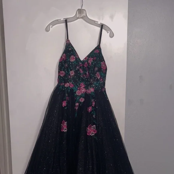 strapless open back dress Bright Pink Tulle Prom Dress with Pockets Green Leaves Maxi Dress SD14 –  Viniodress main image 1